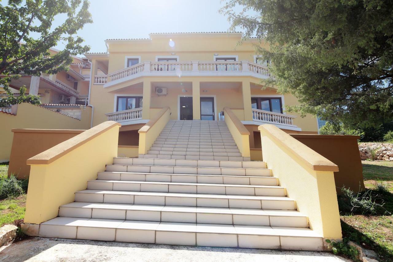 Apartments Galboka Nerezine Bagian luar foto