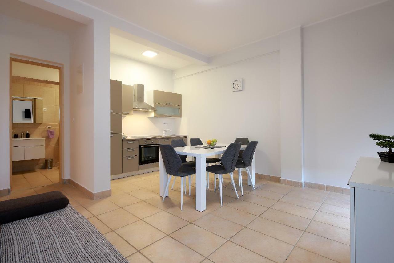 Apartments Galboka Nerezine Bagian luar foto