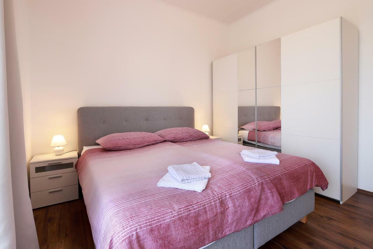Apartments Galboka Nerezine Bagian luar foto