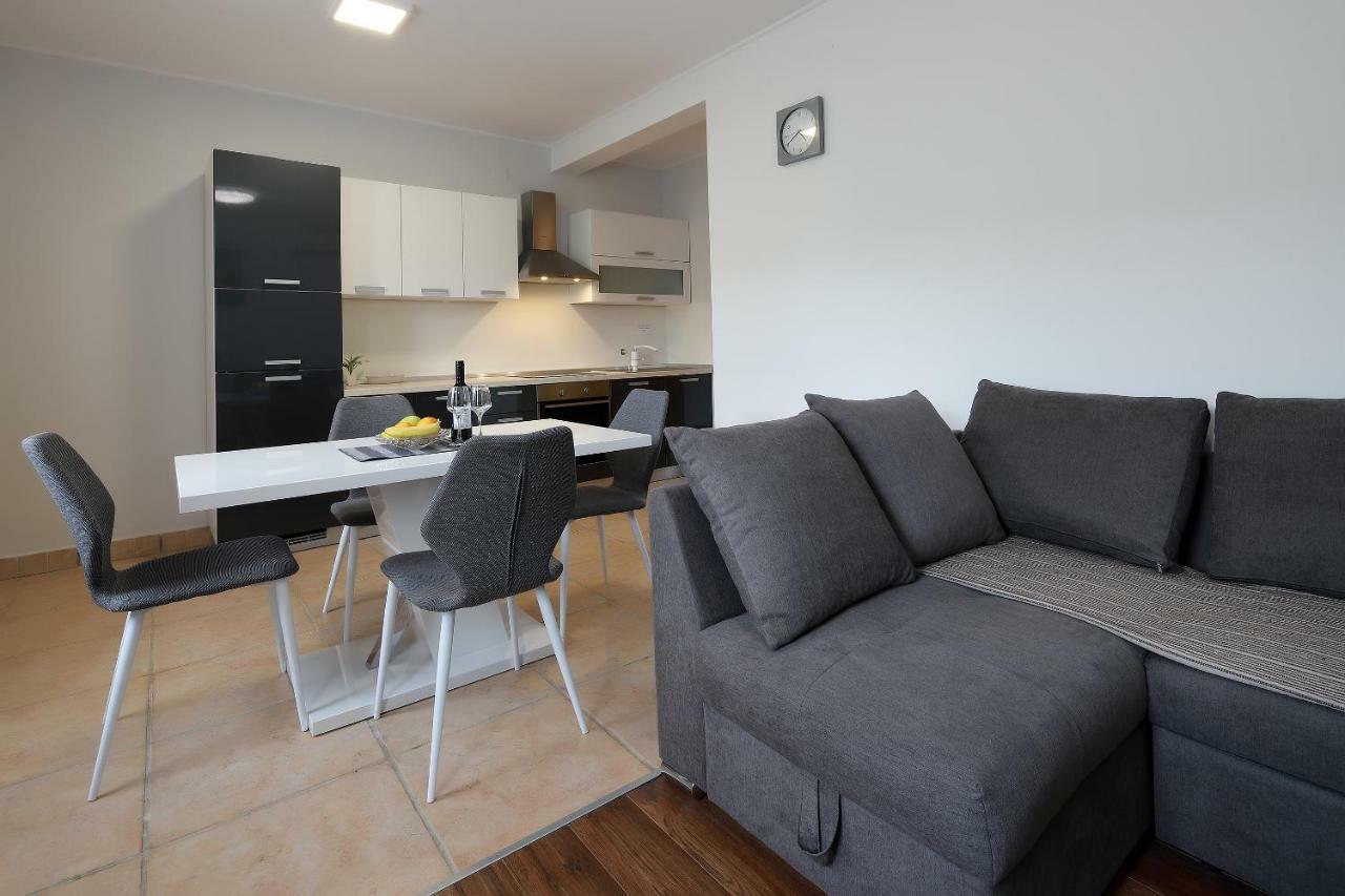 Apartments Galboka Nerezine Bagian luar foto