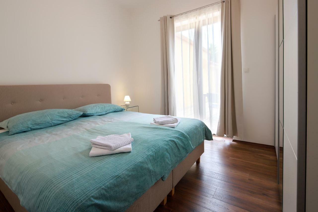 Apartments Galboka Nerezine Bagian luar foto