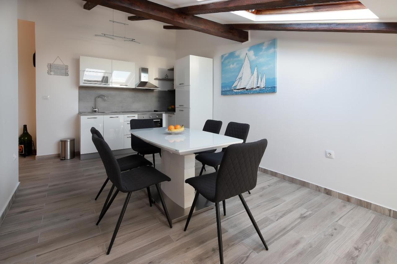 Apartments Galboka Nerezine Bagian luar foto